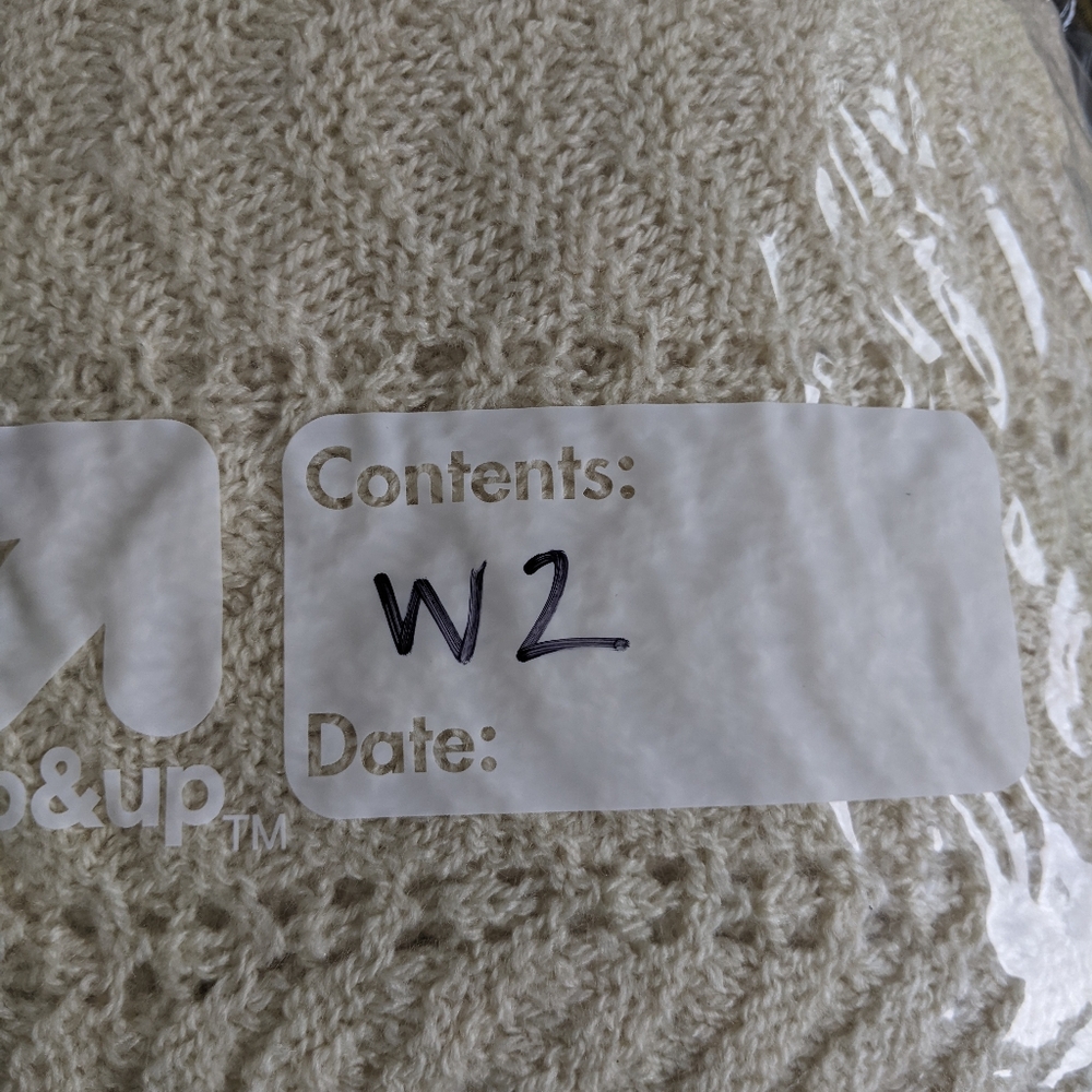 Ivory Afghan Blanket Throw Fringe 70" x 52" - Picture 3 of 4